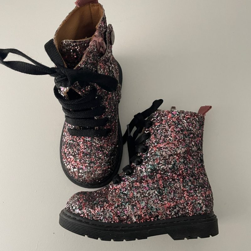 Zecchino d'oro 21 - Glitterboots met veters