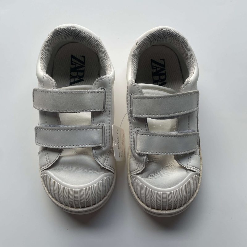 Zara 27 - Sneakers met velcrosluiting